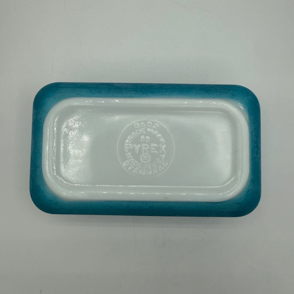 Vintage Pyrex Primary Colors Refrigerator Dish Set 501 Red, 502 Blue, 503 Yellow - Picture 8 of 10